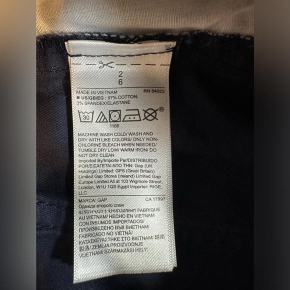 GAP New Blue Shorts Size 2 - Picture 6 of 8